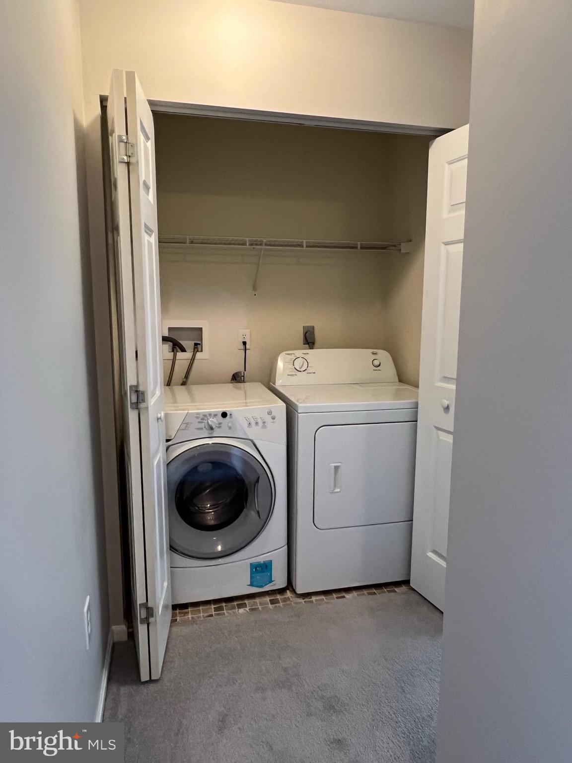 343 Jonathan Ct
