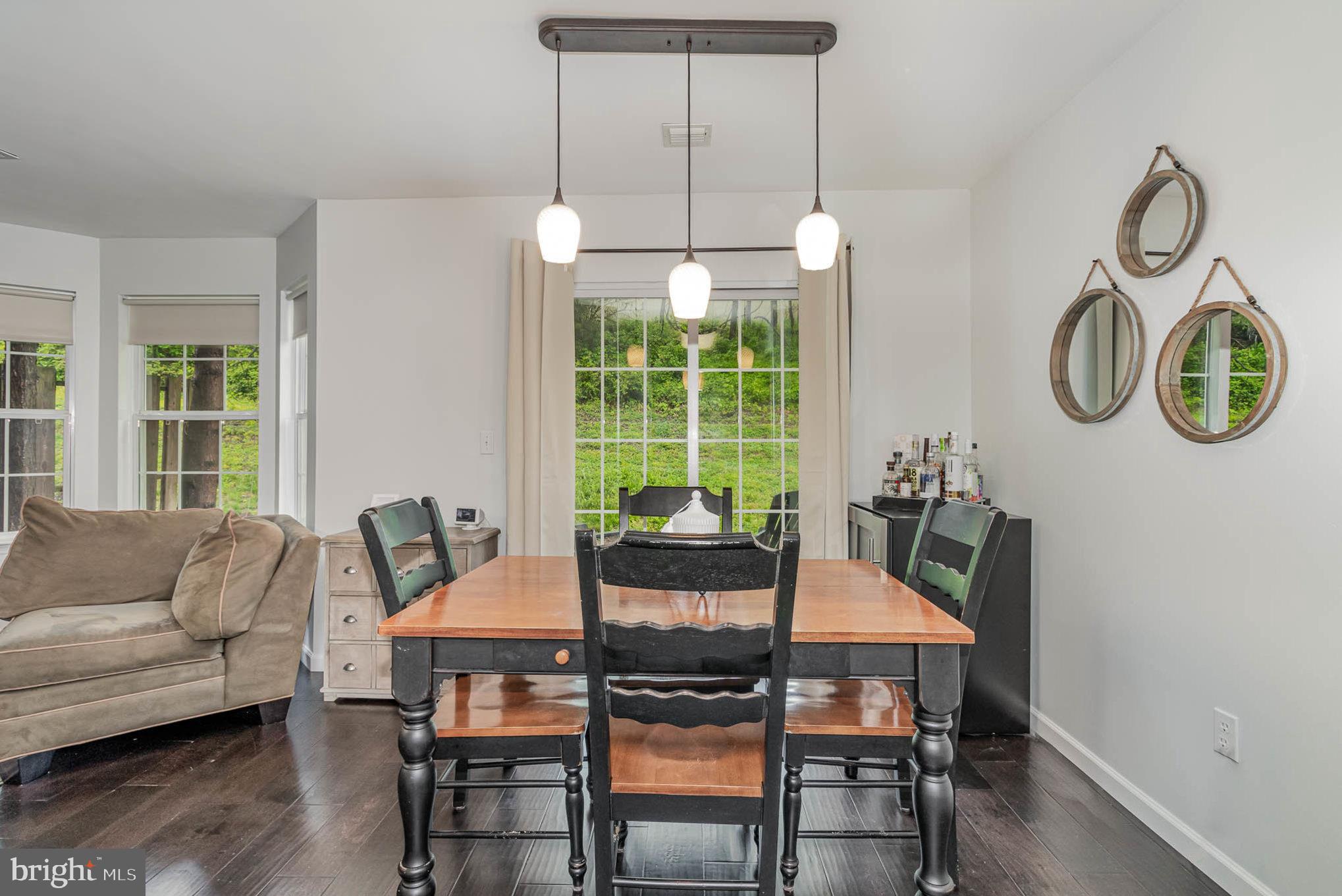 119 Hiddenwood Dr
