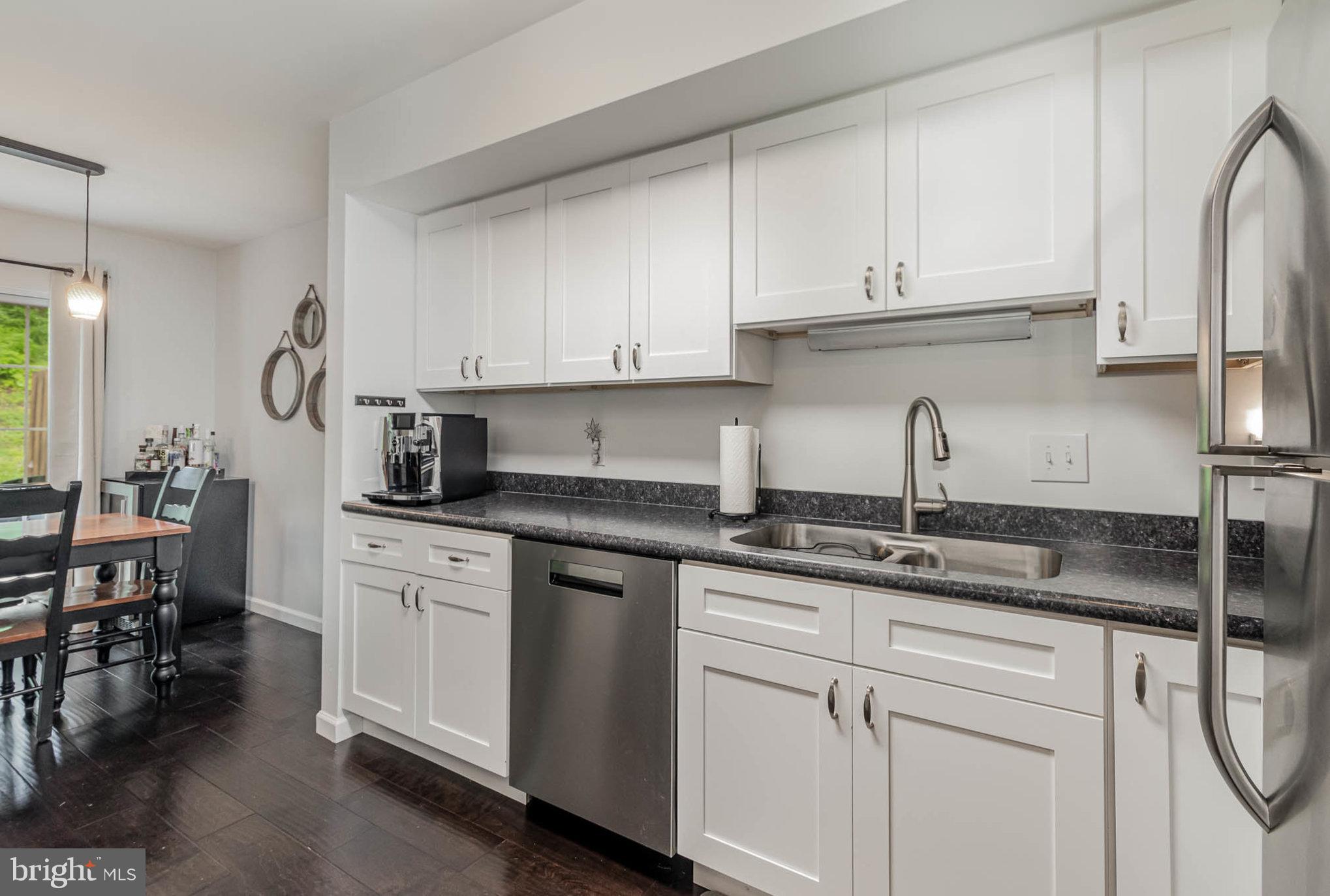 119 Hiddenwood Dr