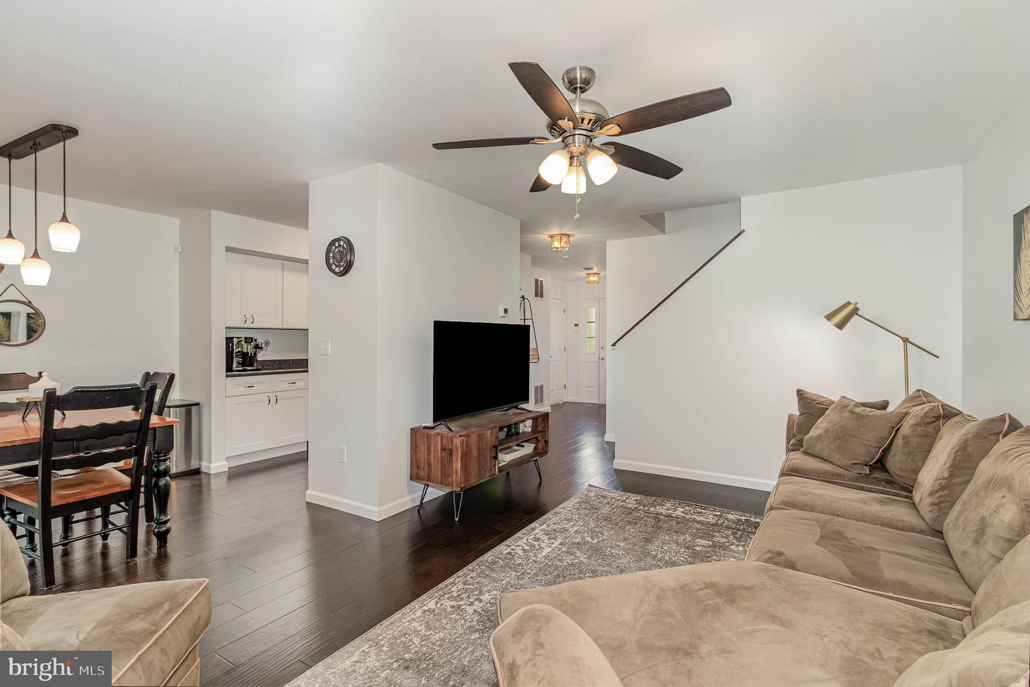 119 Hiddenwood Dr