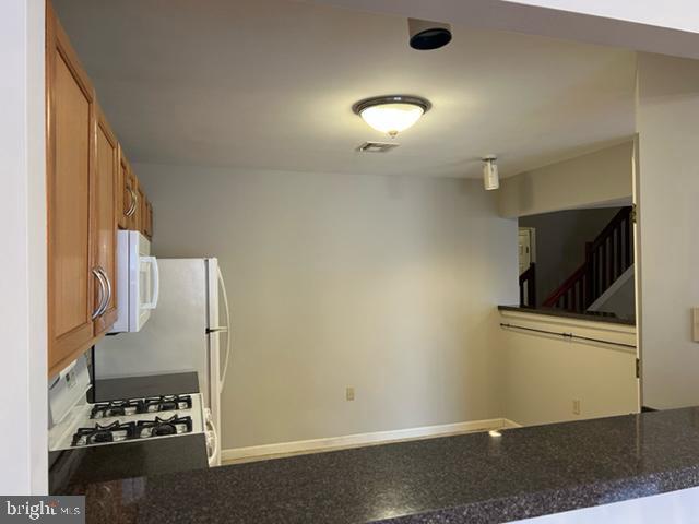 156 SPARROW RD