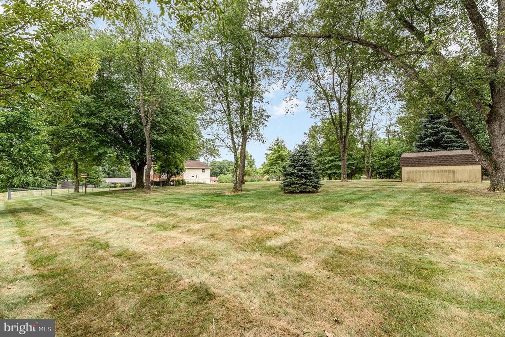19 Mondale Cir