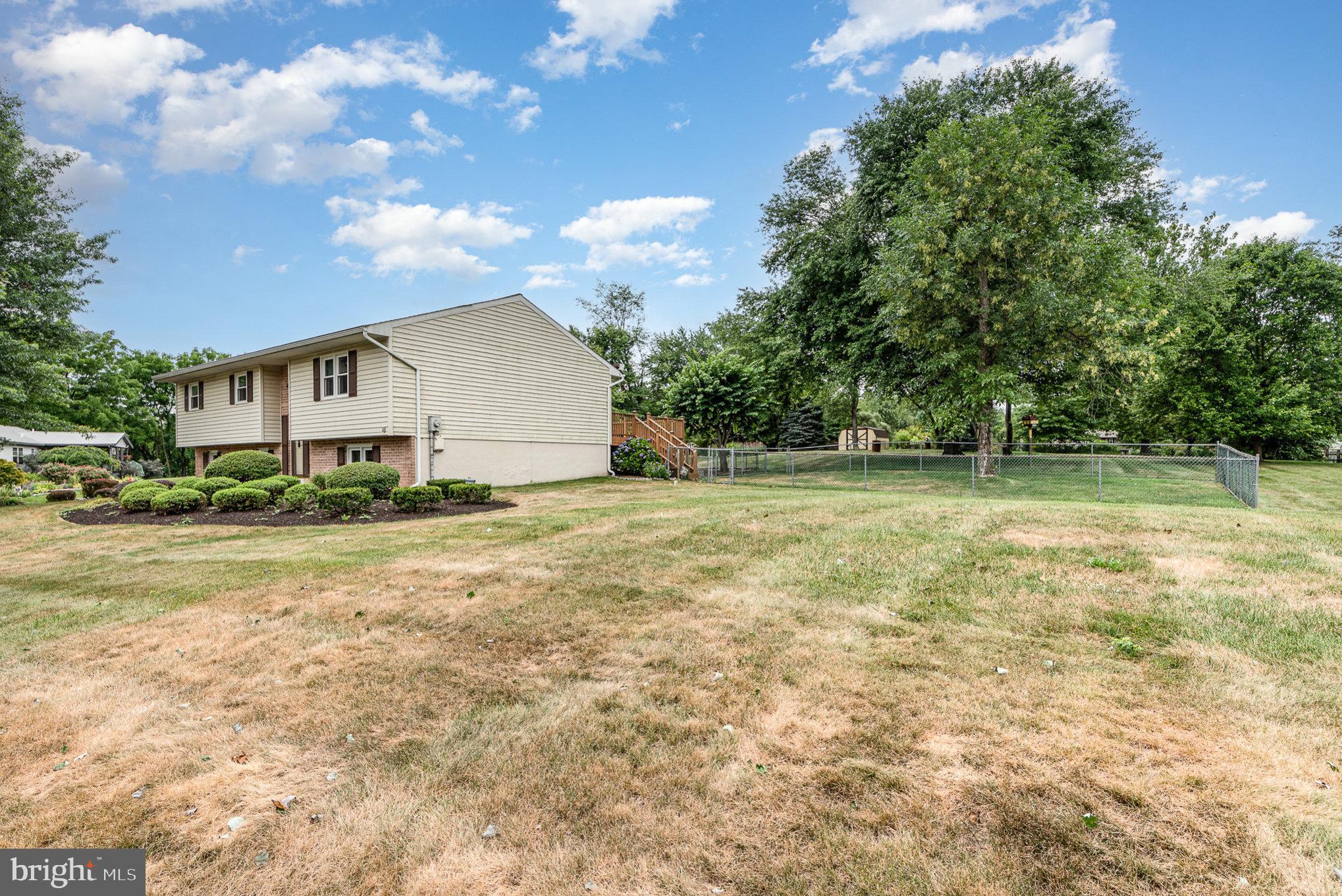 19 Mondale Cir