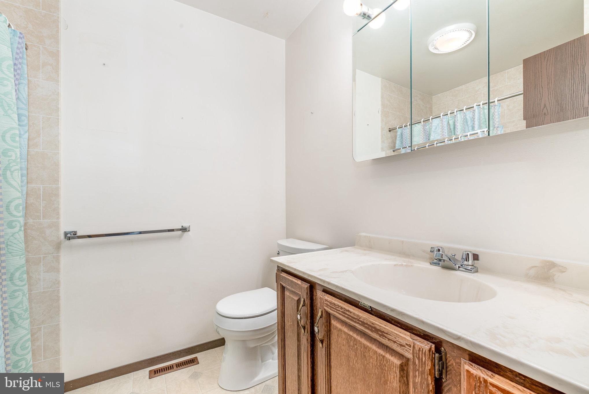 19 Mondale Cir