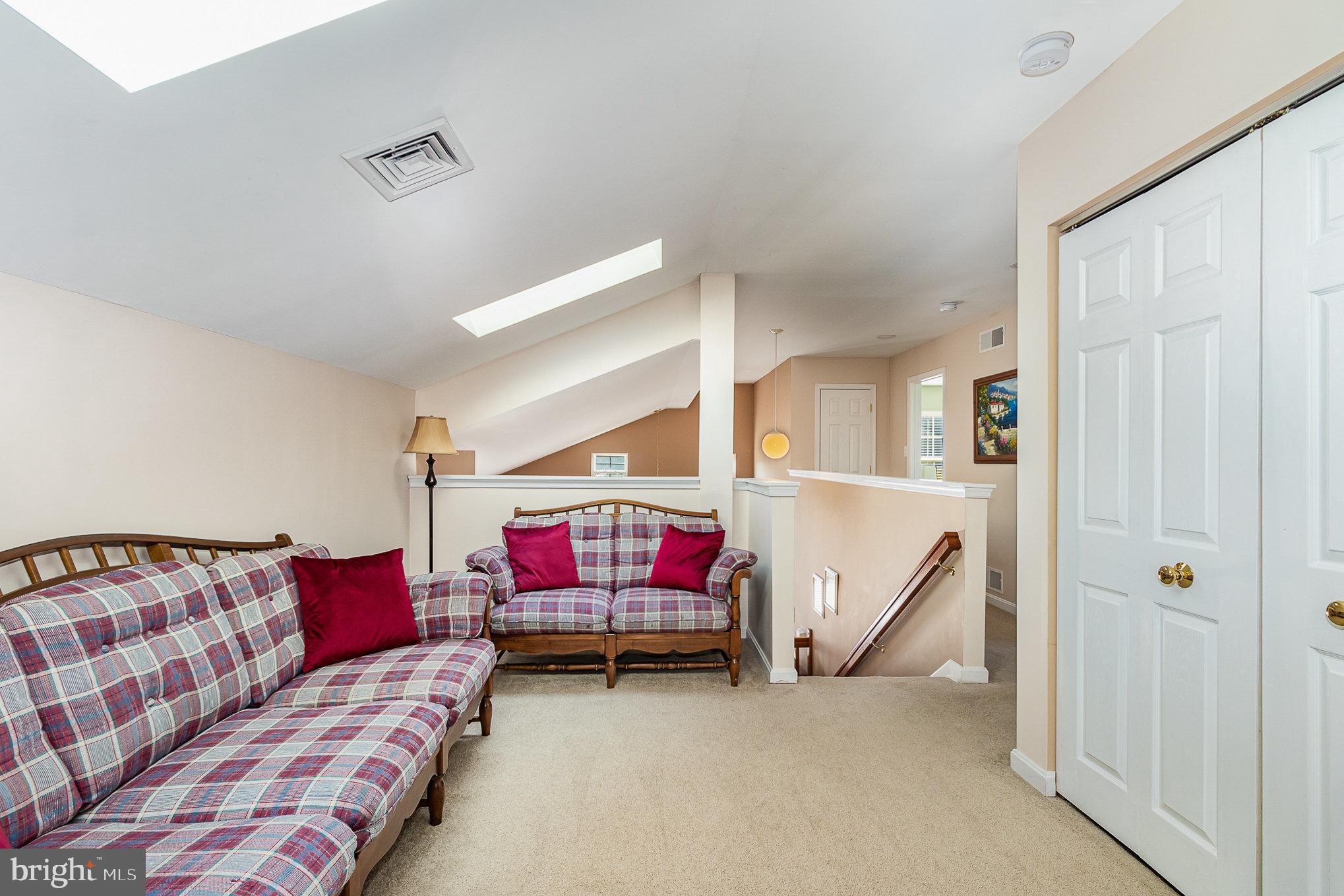148 Kestrel Ct