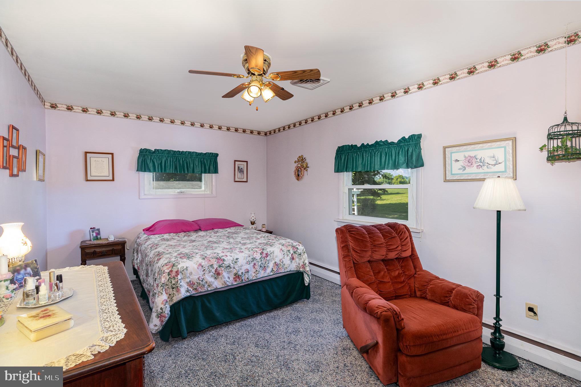 6669 Schoolhouse Rd