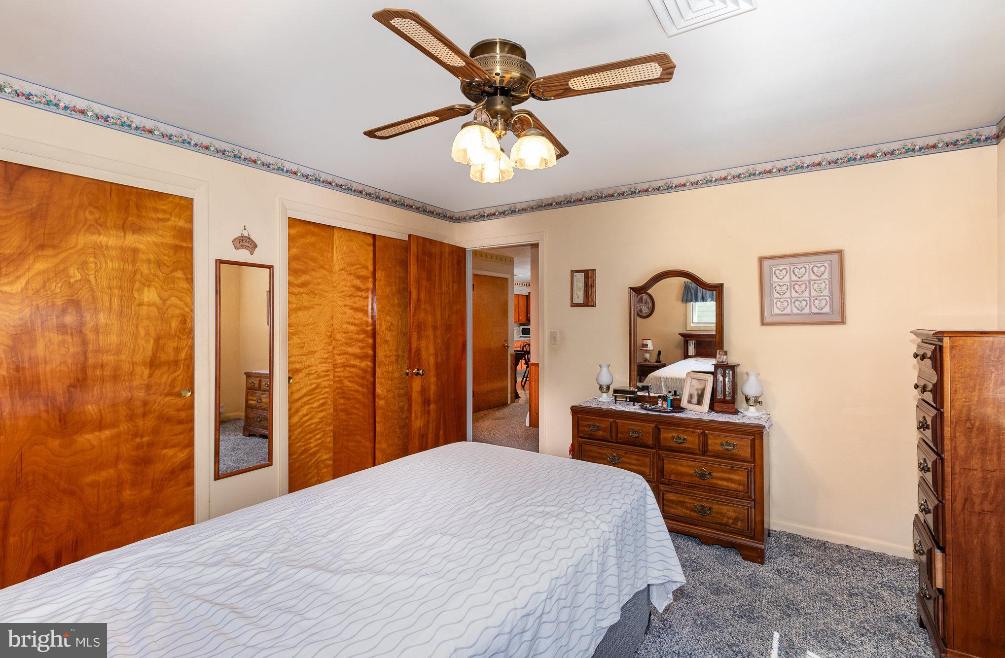 6669 Schoolhouse Rd