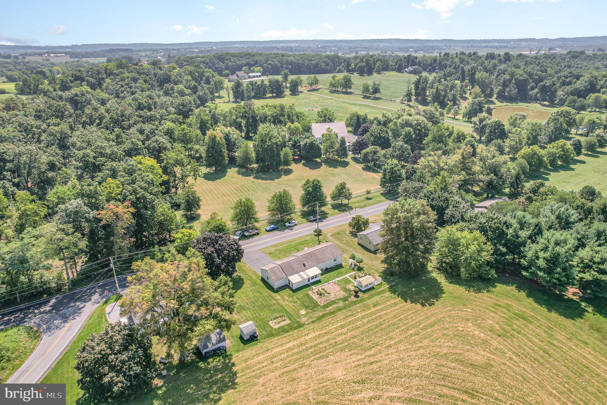 6669 Schoolhouse Rd