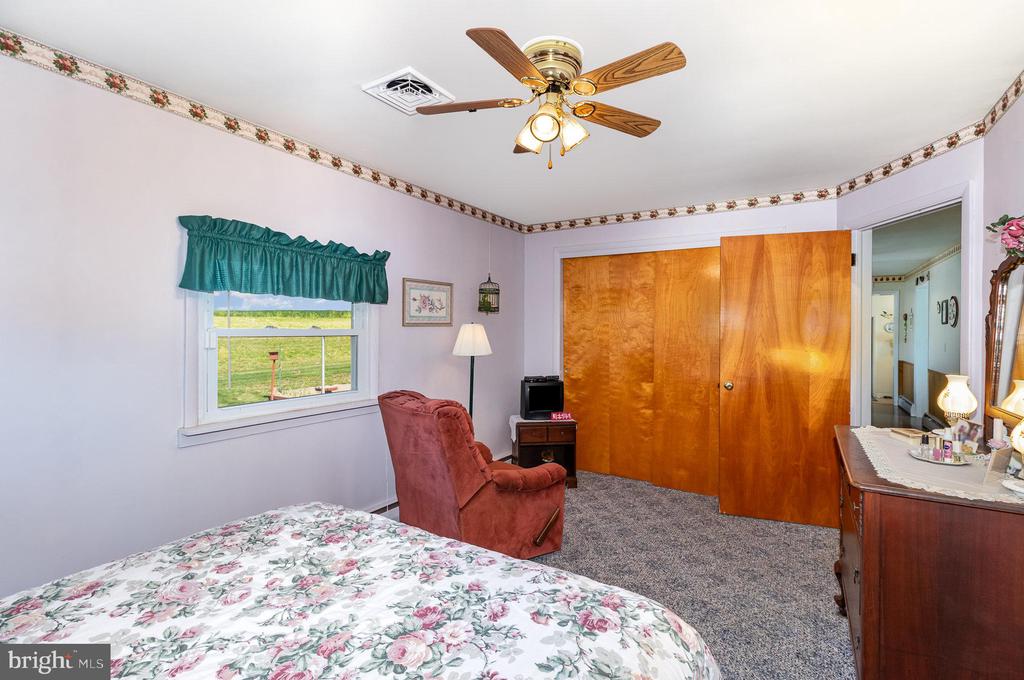 6669 Schoolhouse Rd