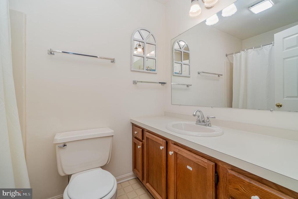 2234 Wexford Rd
