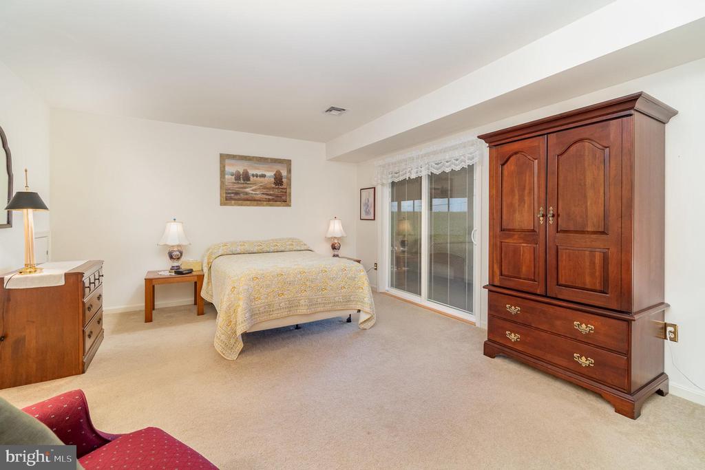 2234 Wexford Rd