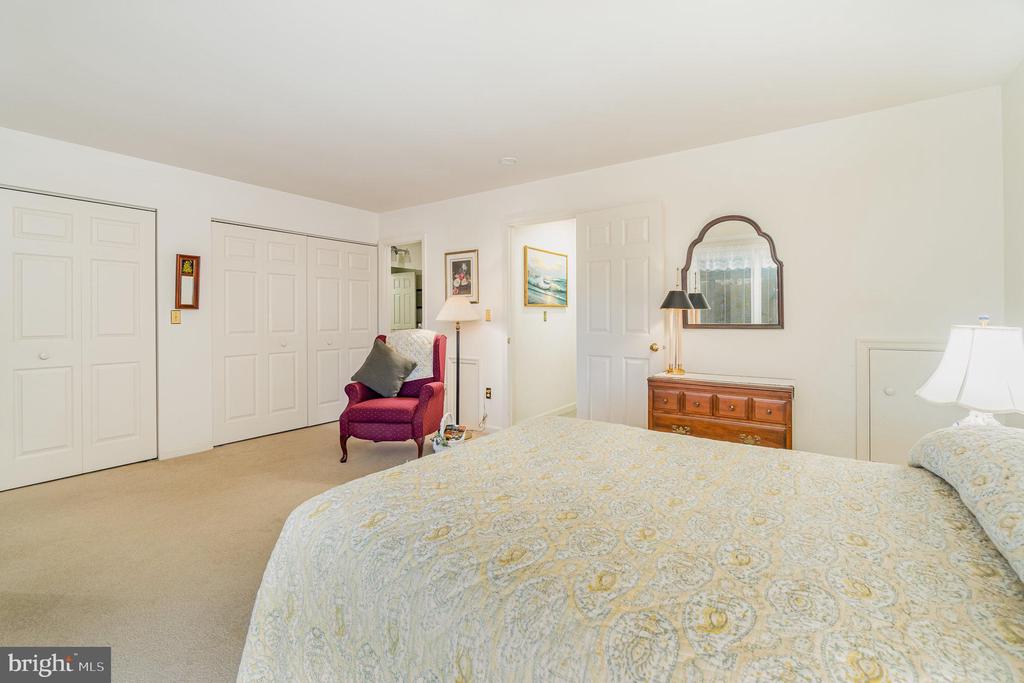 2234 Wexford Rd