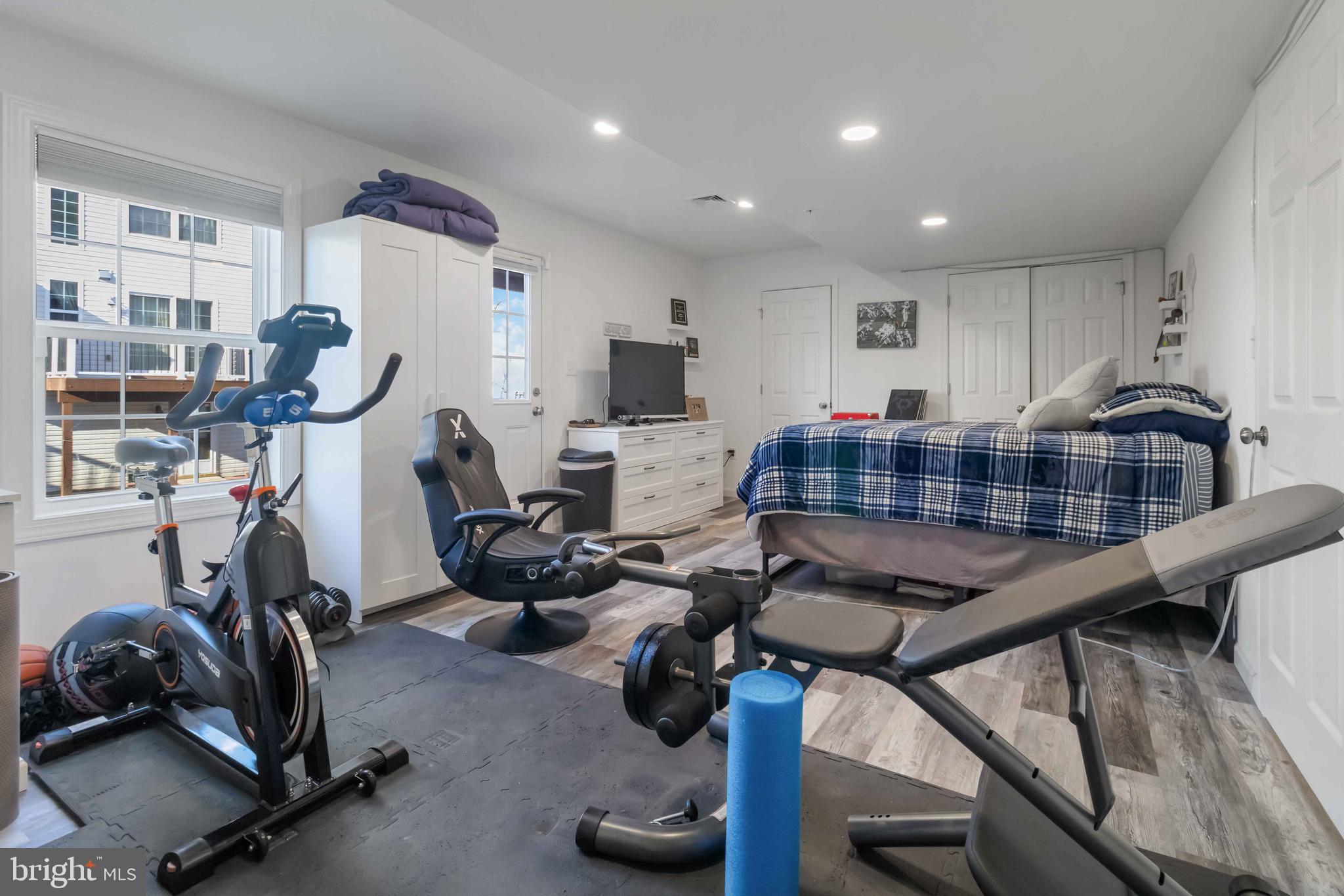 2312 Bartlett Rd