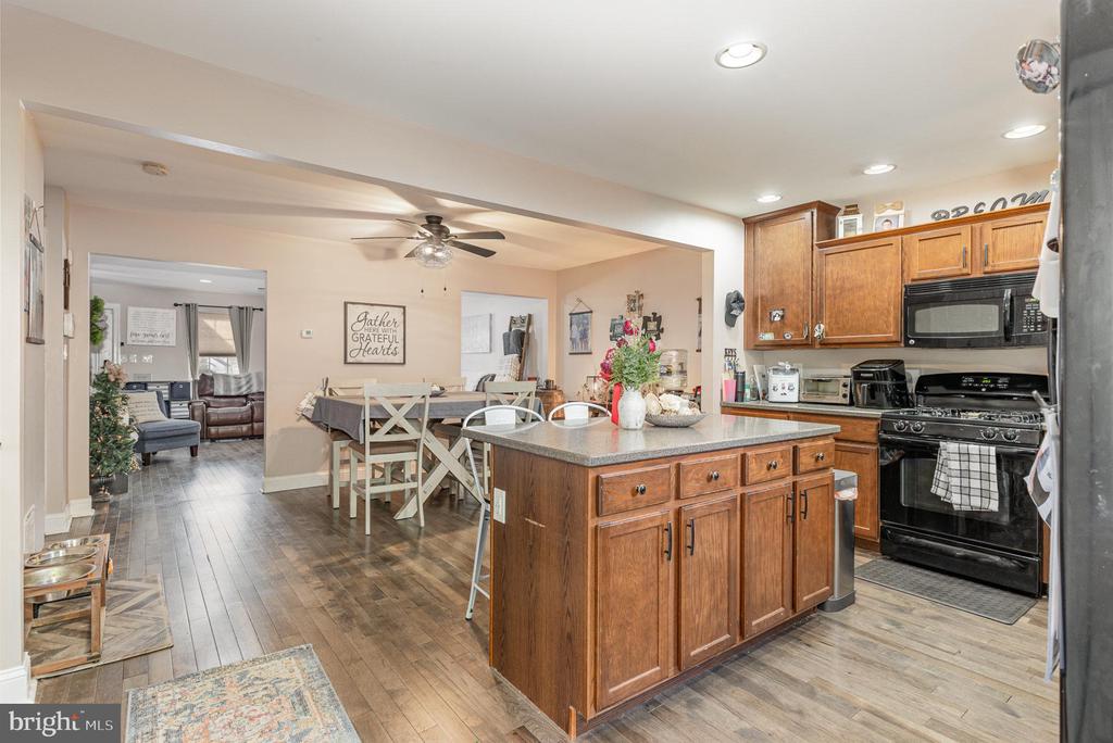 1913 Preserve Ln
