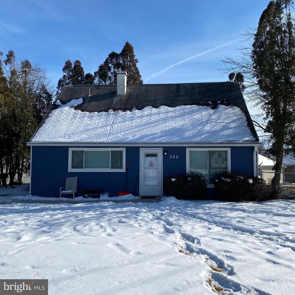 302 Plane St