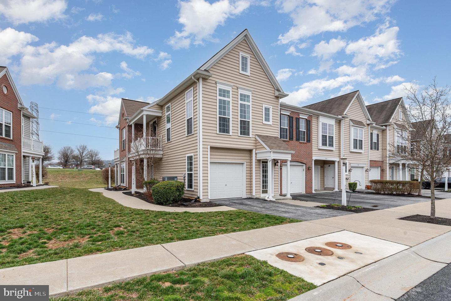 722 Whitetail Dr