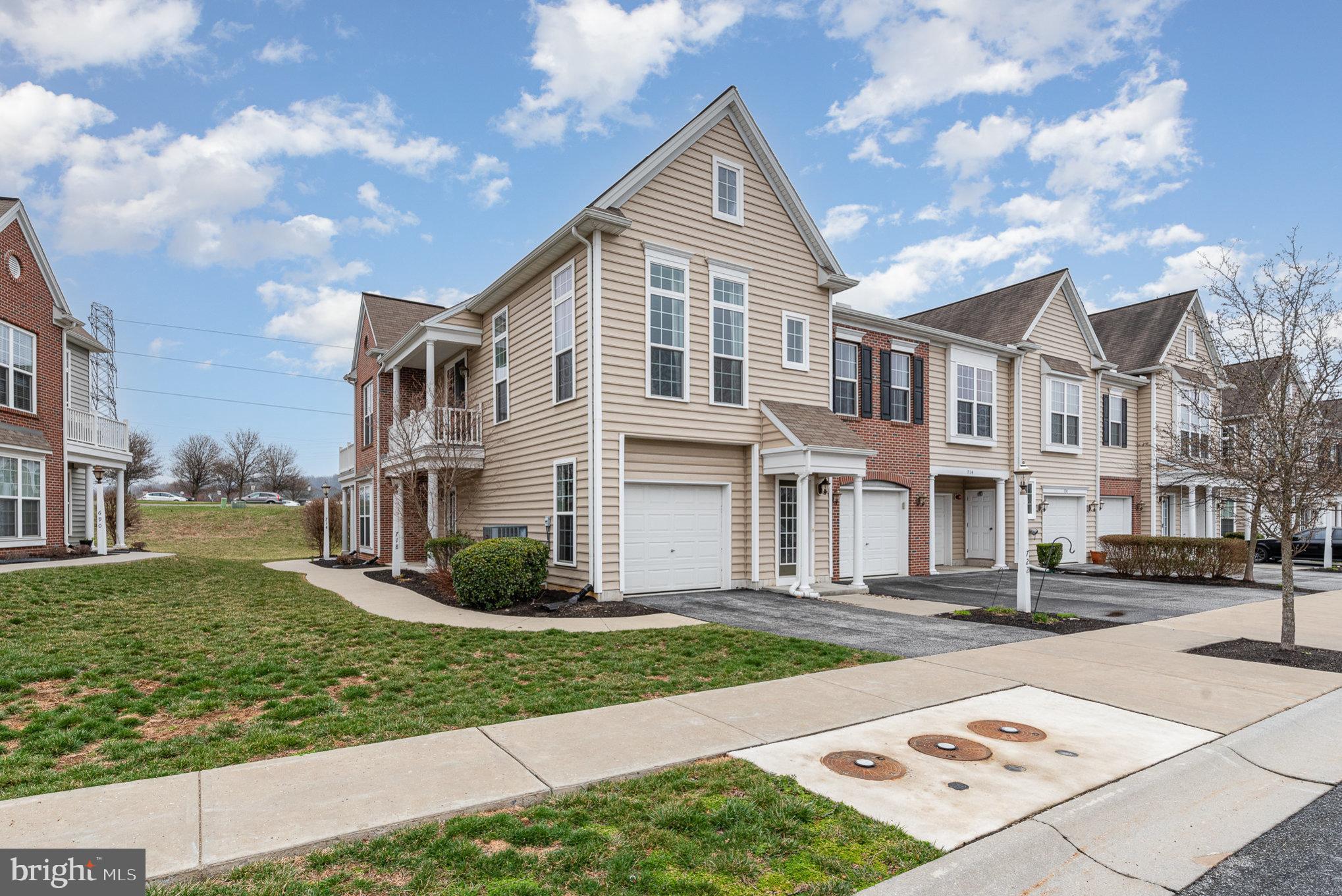 722 Whitetail Dr