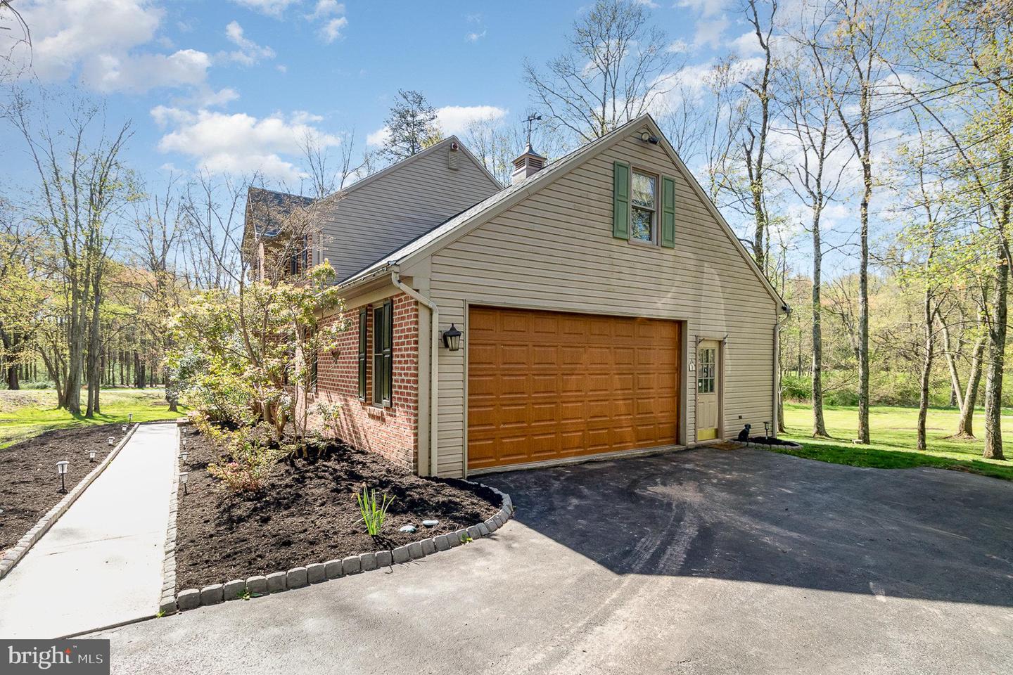 3503 Hickory Hollow Rd