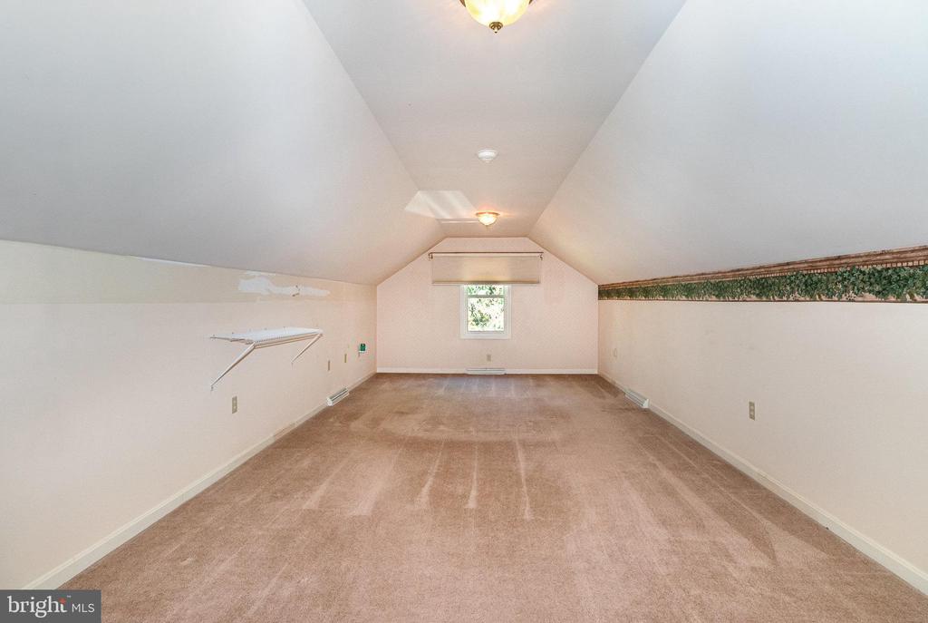 3503 Hickory Hollow Rd