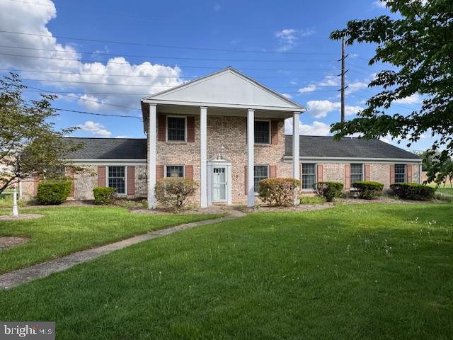 1050 E Governor Rd, Hershey — sold home