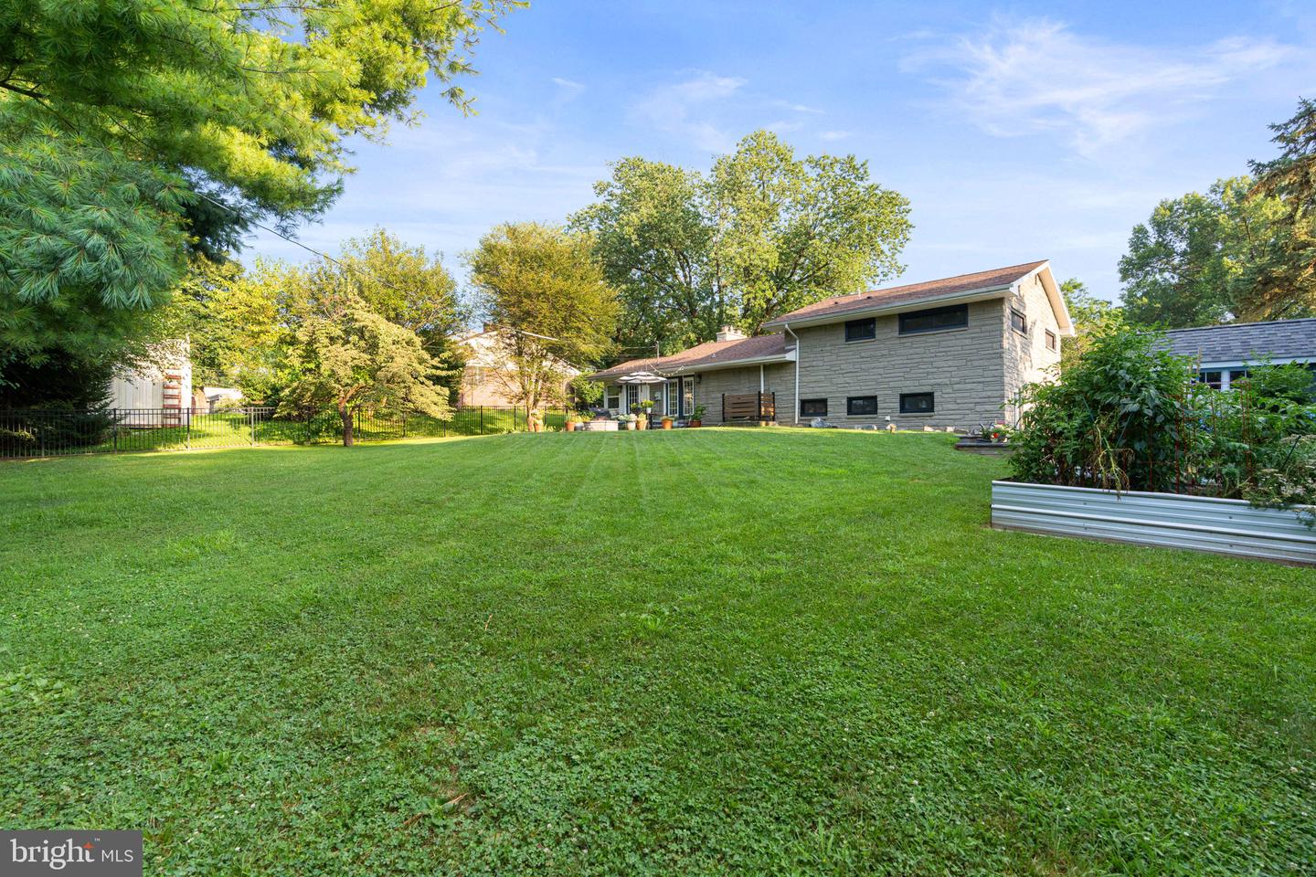 205 E Glenn Rd