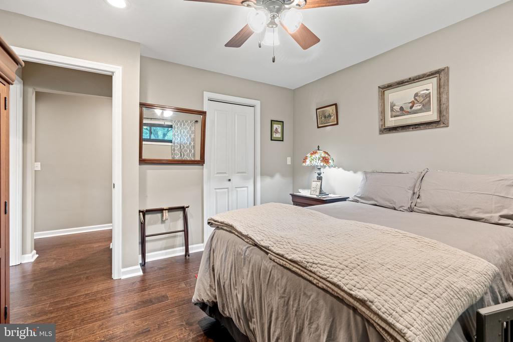 205 E Glenn Rd