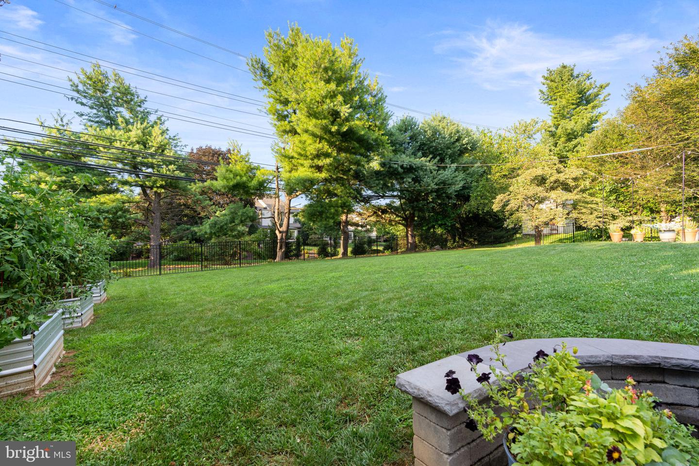 205 E Glenn Rd