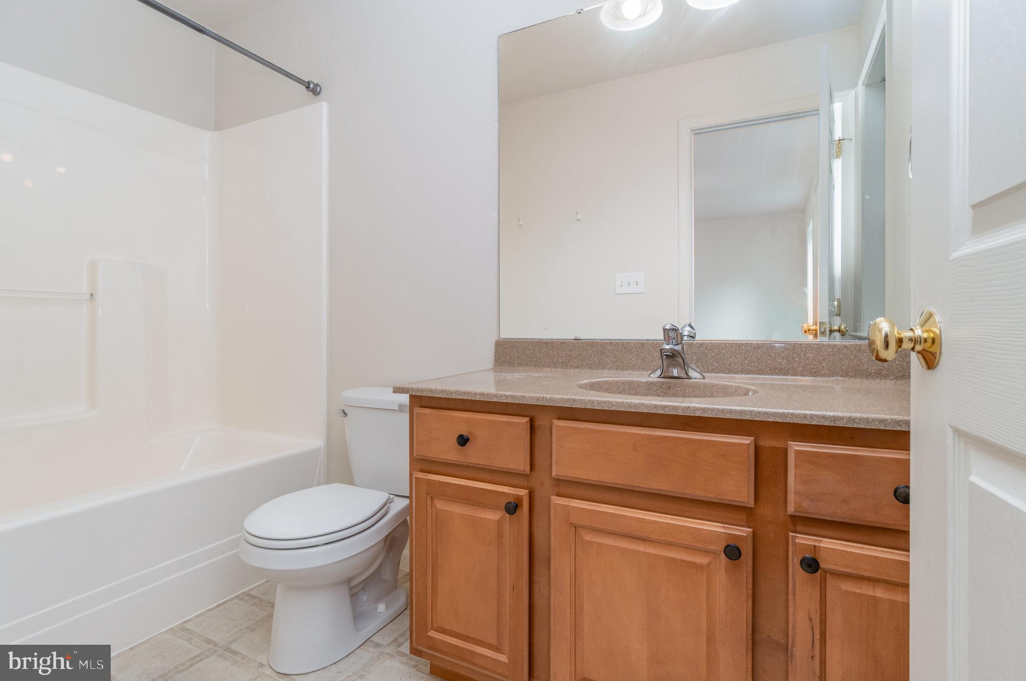 9089 Joyce Ln