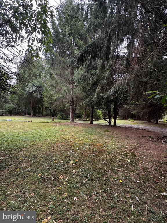 218 N HOERNERSTOWN ROAD N
