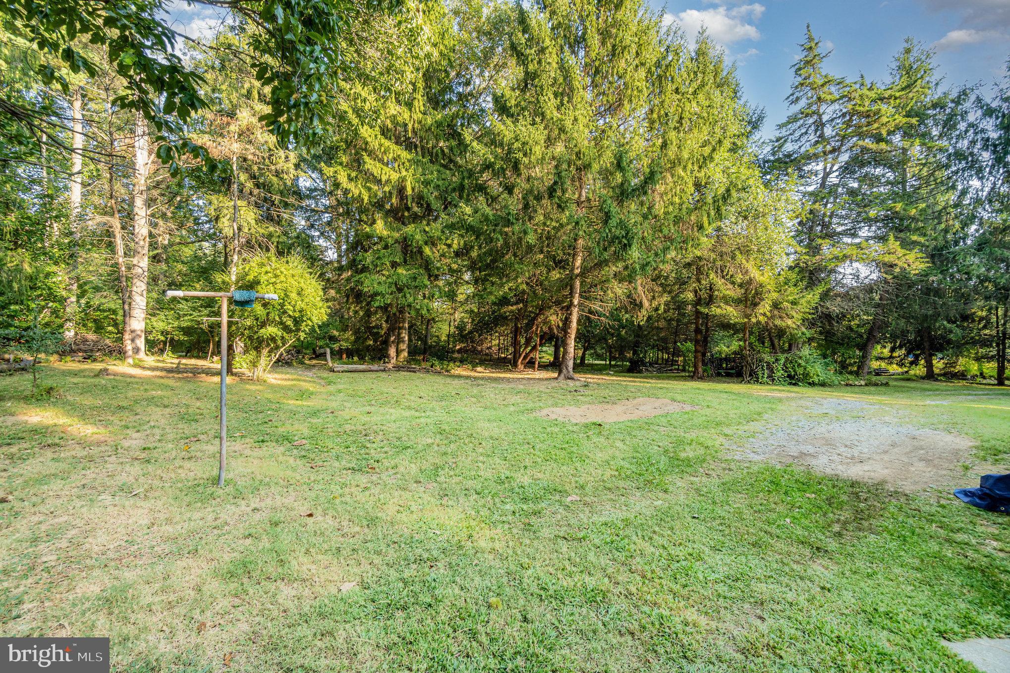 218 N HOERNERSTOWN ROAD N