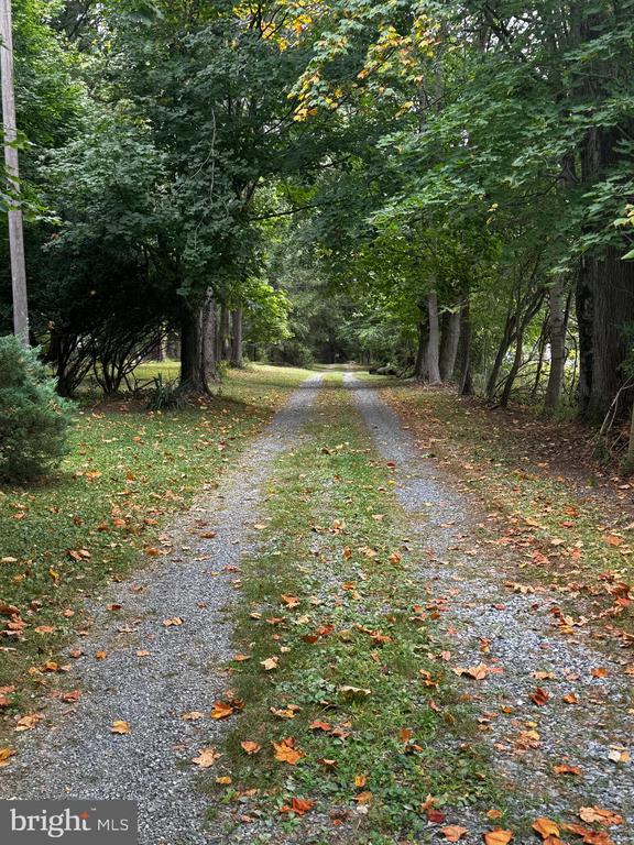 218 N HOERNERSTOWN ROAD N