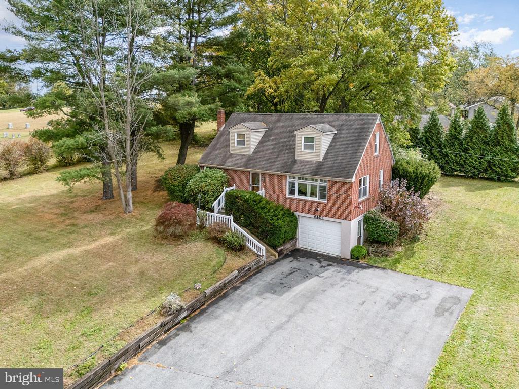 6401 LINGLESTOWN ROAD