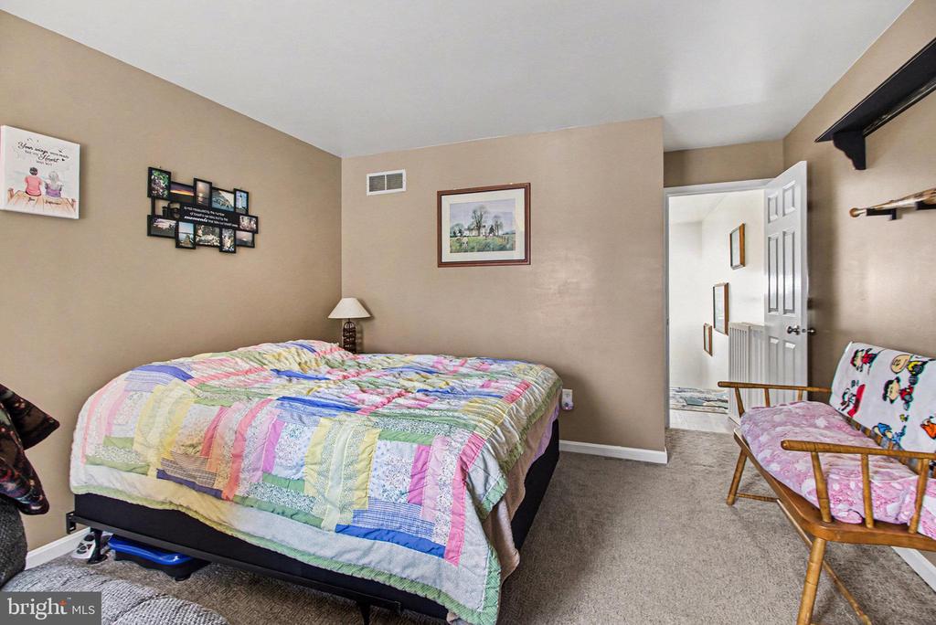 2248 WEXFORD ROAD