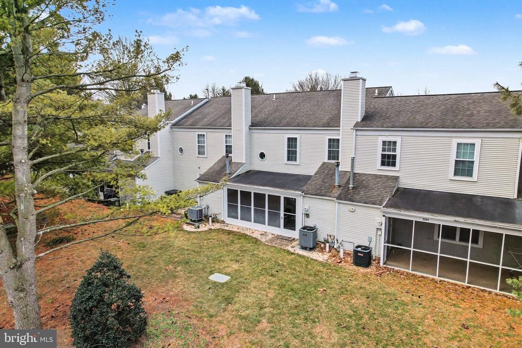 2248 WEXFORD ROAD