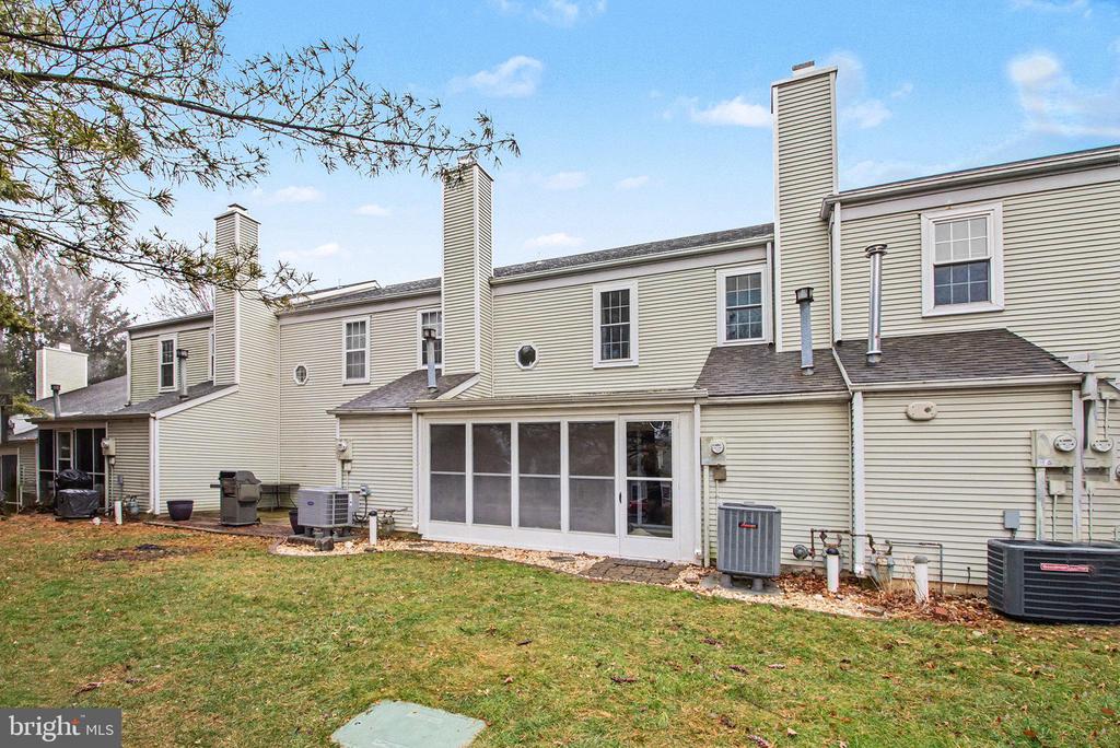 2248 WEXFORD ROAD