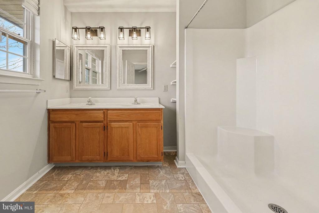 156 SPARROW ROAD