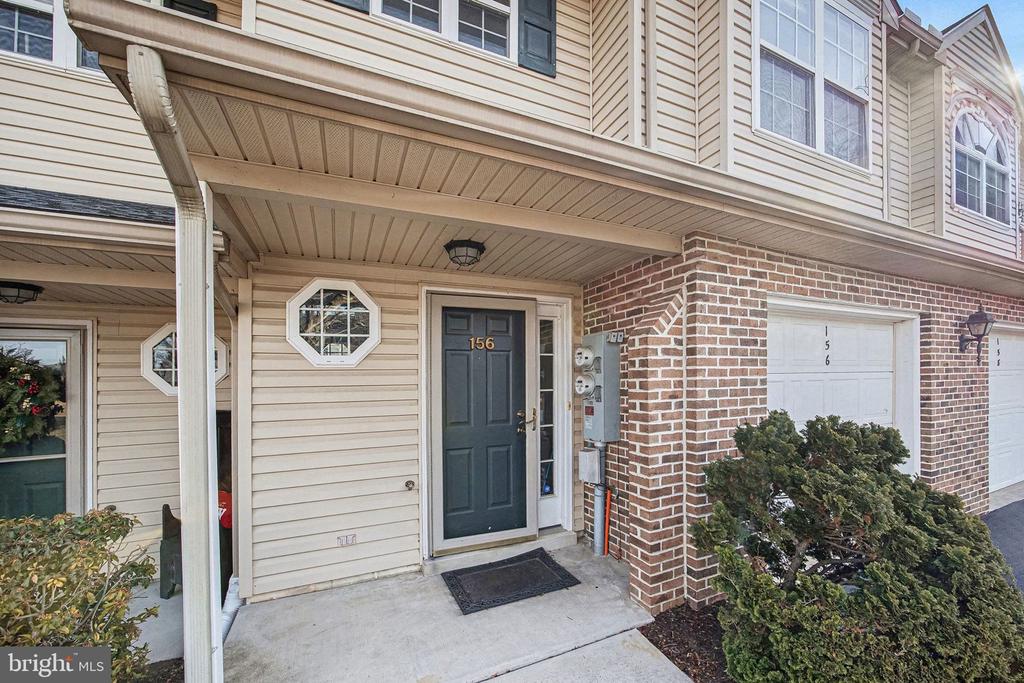 156 SPARROW ROAD
