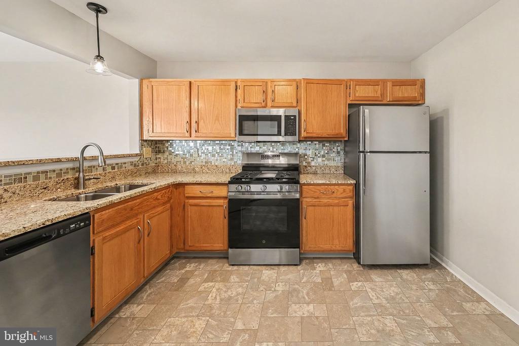 156 SPARROW ROAD