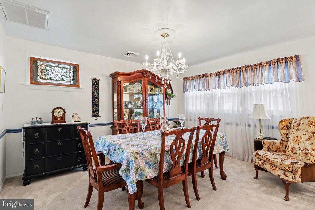 619 CHARLES ROAD