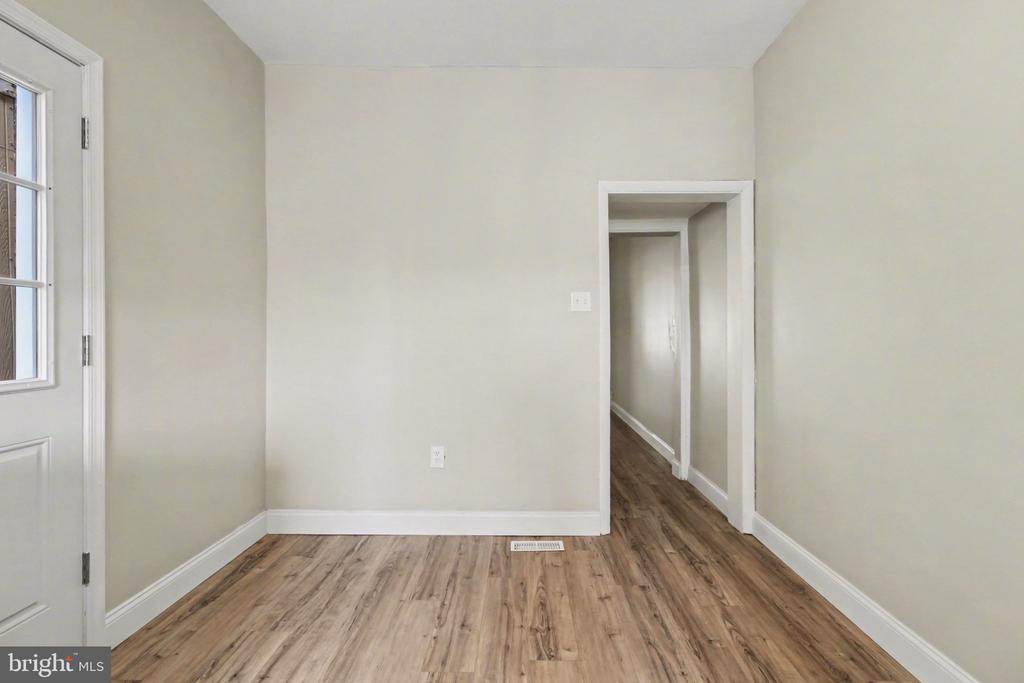 644 S 2ND STREET