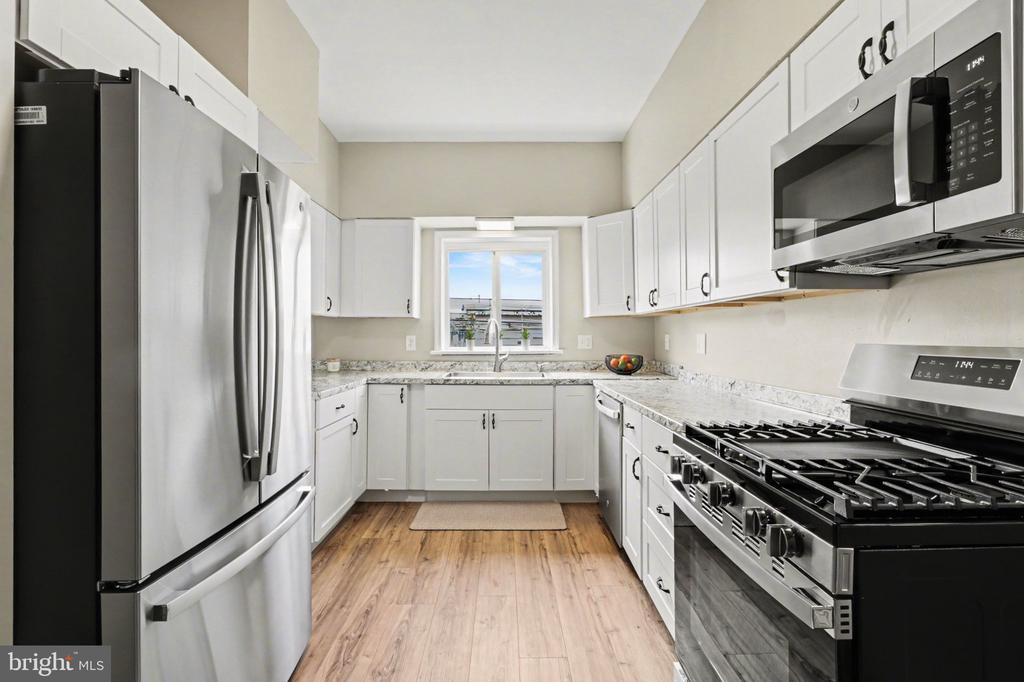 644 S 2ND STREET