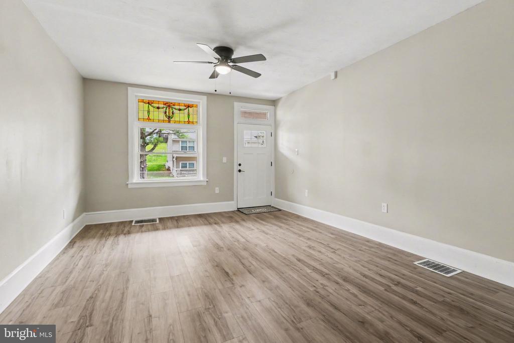 644 S 2ND STREET