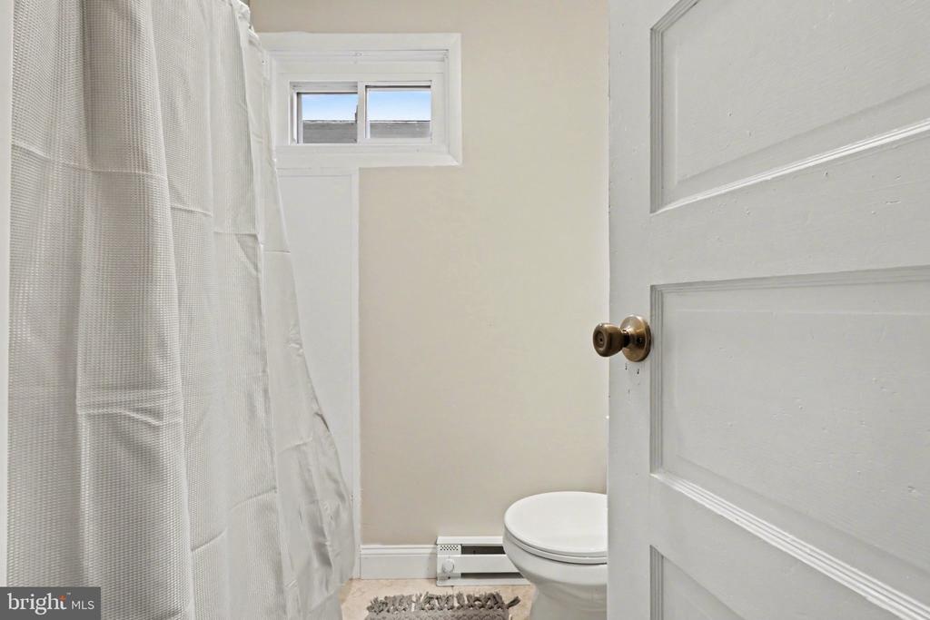 644 S 2ND STREET