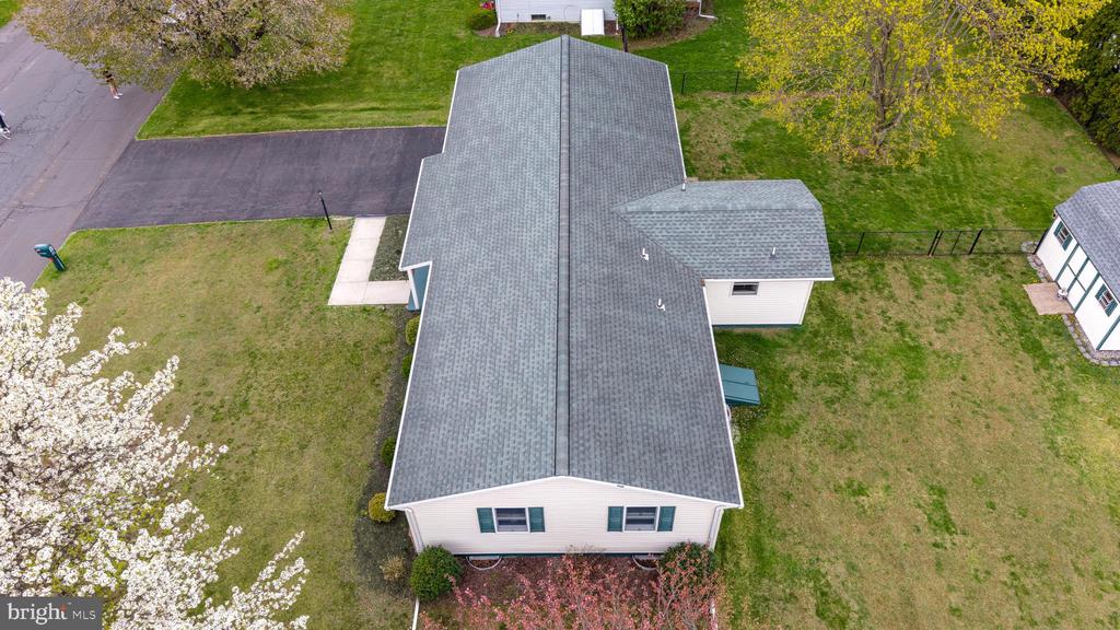 108 W BONNIE AVENUE