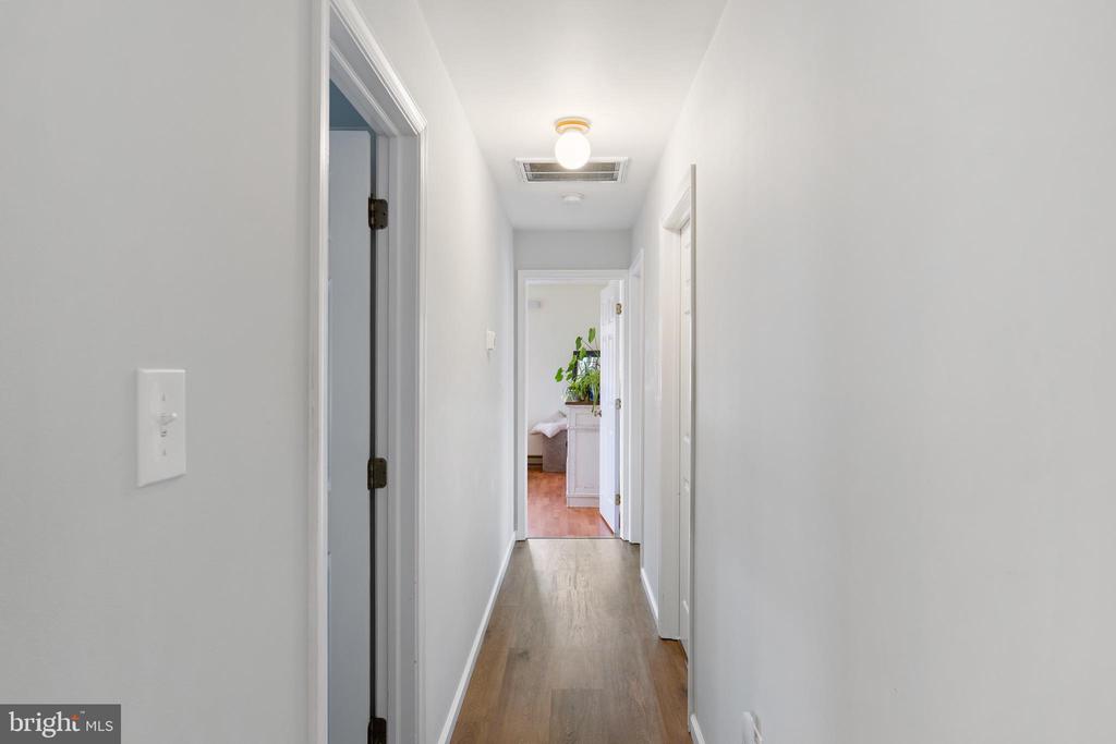 108 W BONNIE AVENUE