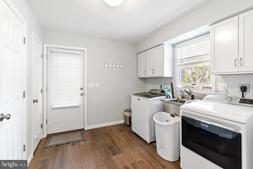 108 W BONNIE AVENUE