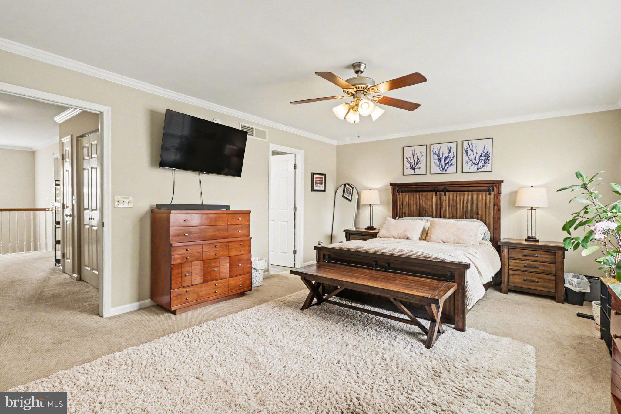 652 SPRINGHOUSE LANE