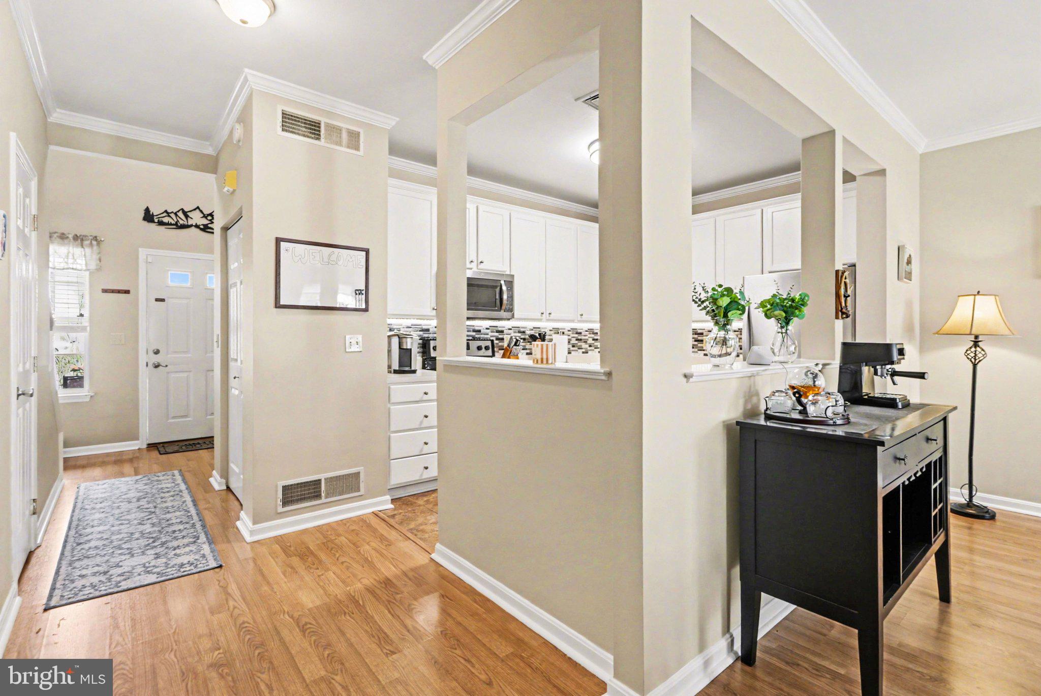 652 SPRINGHOUSE LANE