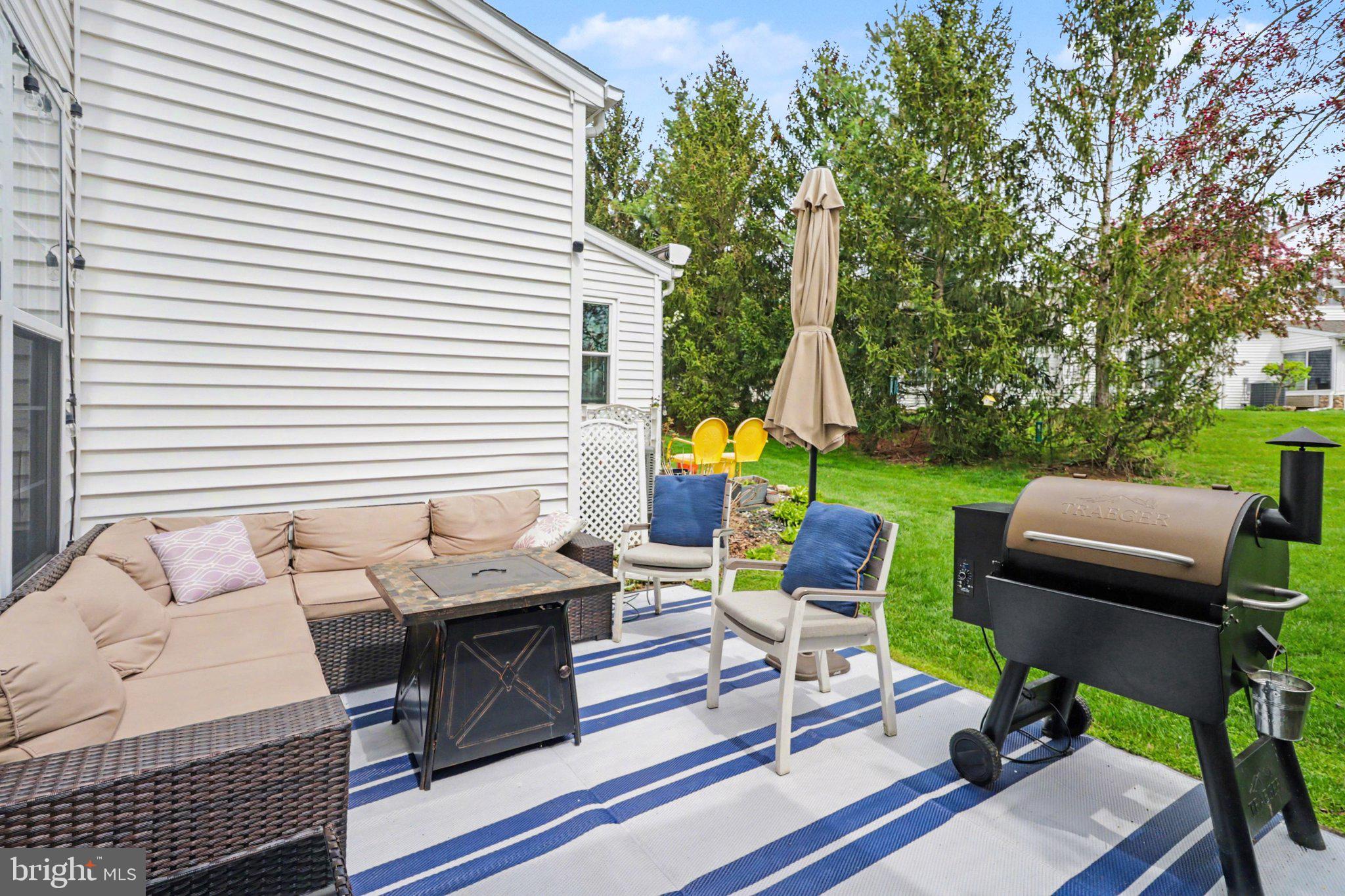 652 SPRINGHOUSE LANE