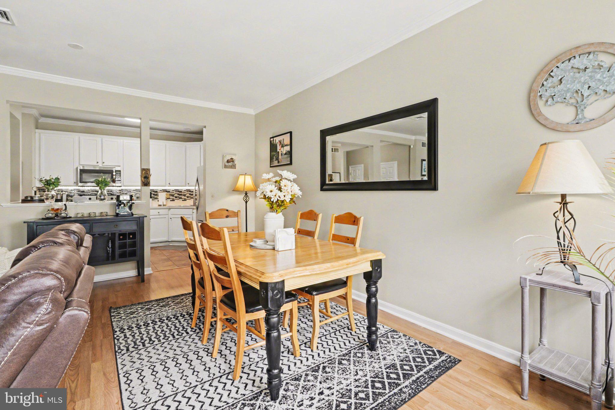 652 SPRINGHOUSE LANE